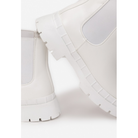 7782-71-white