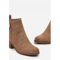 9556A-68-camel