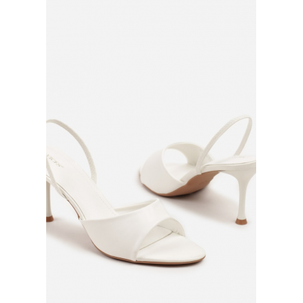 Q7026-71-white