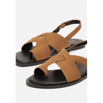 Q7093-68-camel