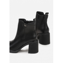 T83632-512-black-pu