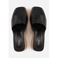 Q7154-38-black