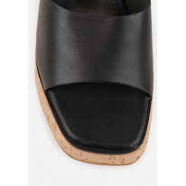 Q7154-38-black