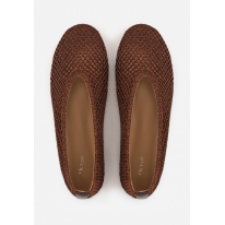 Q7189-54-brown