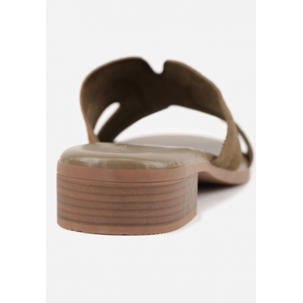 Q7130-70-olive