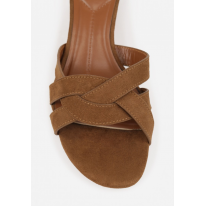Q7233-70-olive