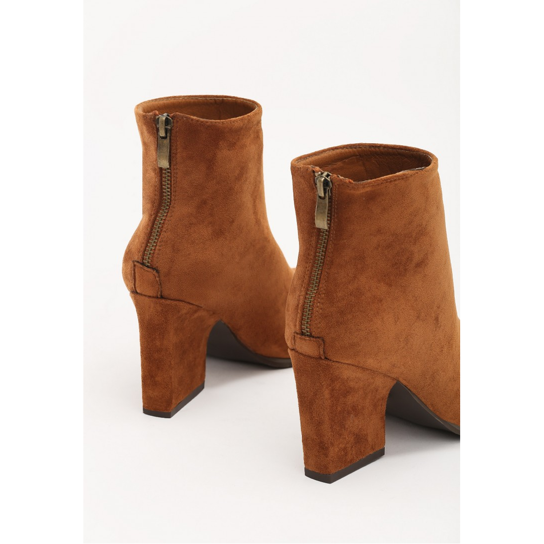 3318 68 camel VICES Azagroup S.A. 3318 38 black VICES Azagroup S.A.